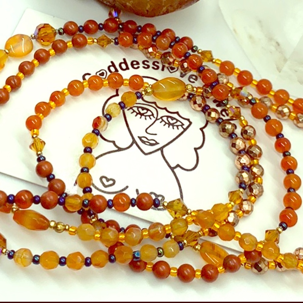 Creative soul 🧡 waistbeads